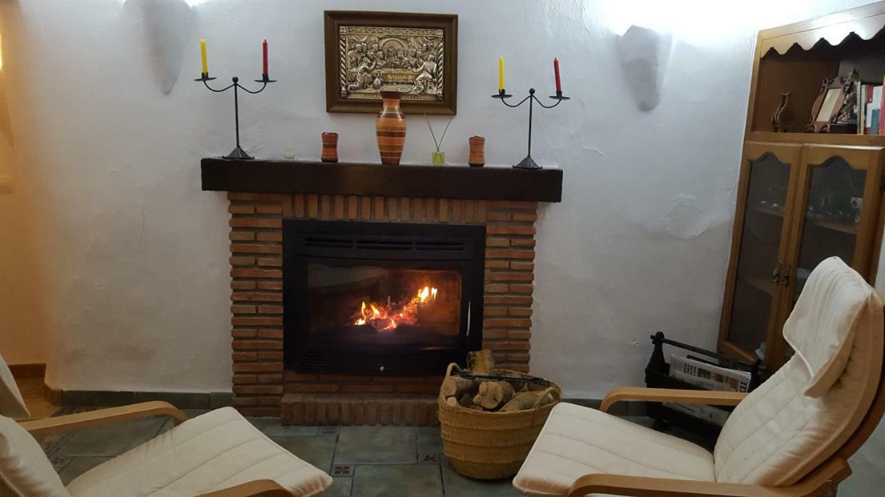 Alojamiento Rural, Cueva De La Abuela Cuevas del Campo Exteriör bild